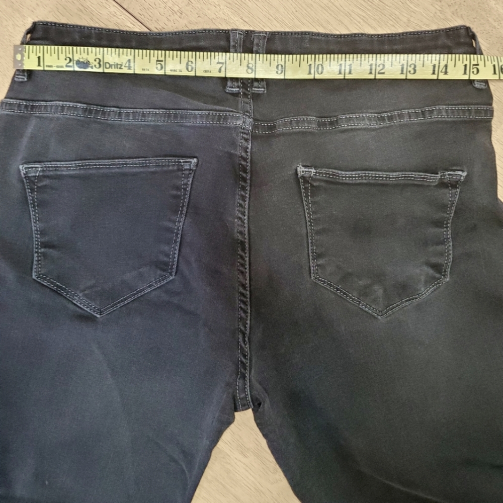 Janira black jeans